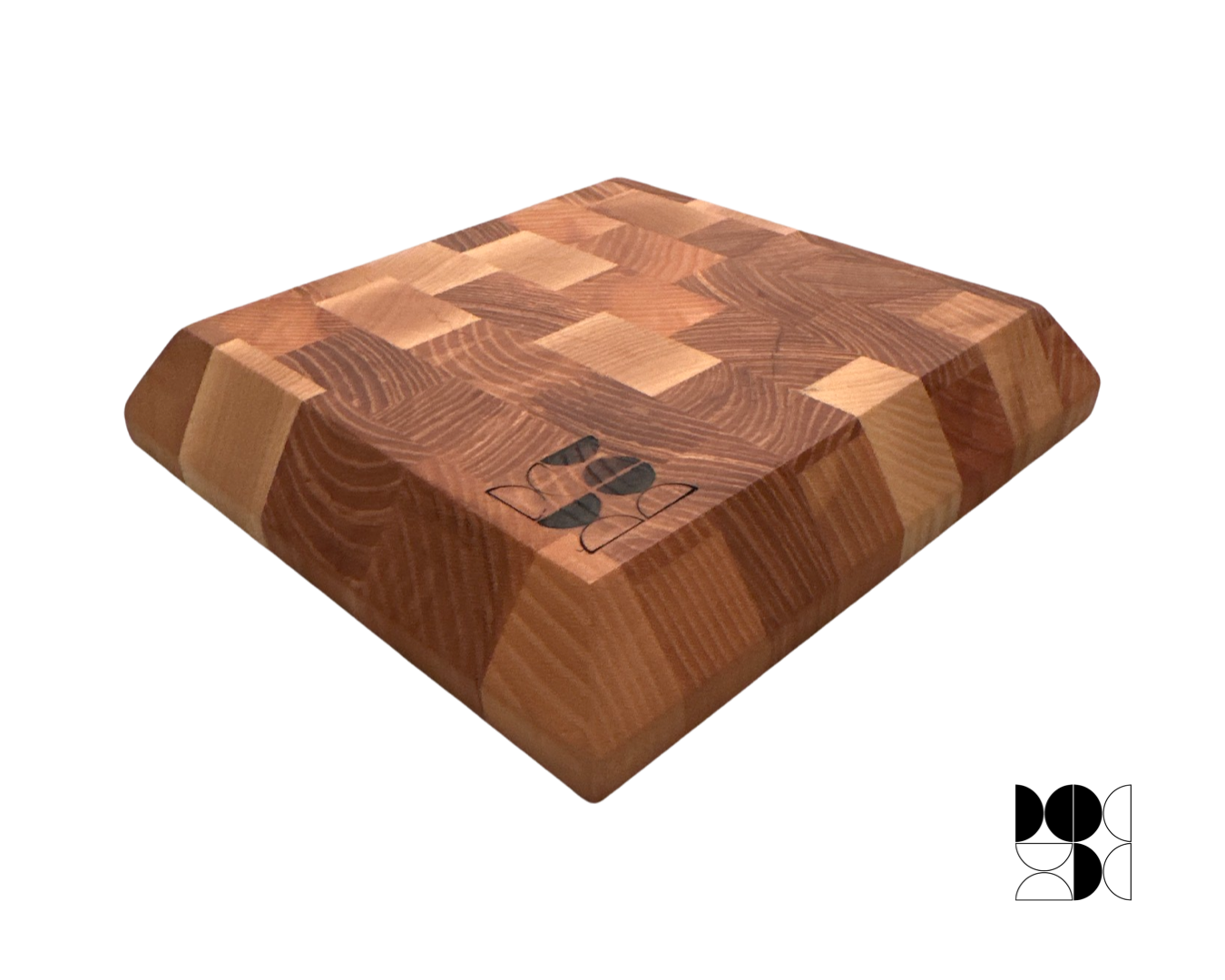 "Anchor" Cutting Board